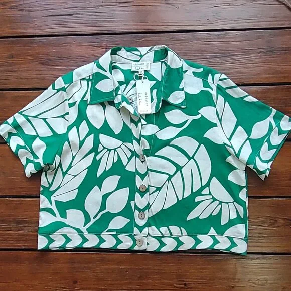 NWT Nicole Miller Linen Shirt Crop Jacket Tropical Button-Up Short Sleeve Size M - Picture 6 of 11